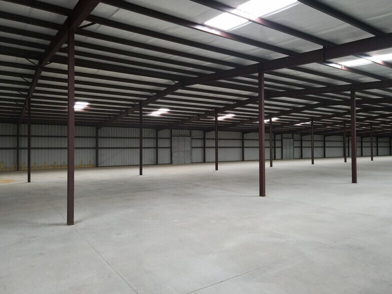 More Photos Of 20075 Malone Rd, Tecumseh Warehouse For Sale