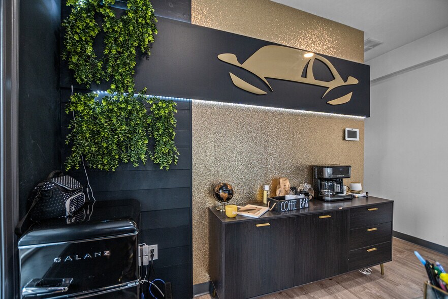 More Photos Of 5 Cross St, Malden Storefront Retail Office For Lease