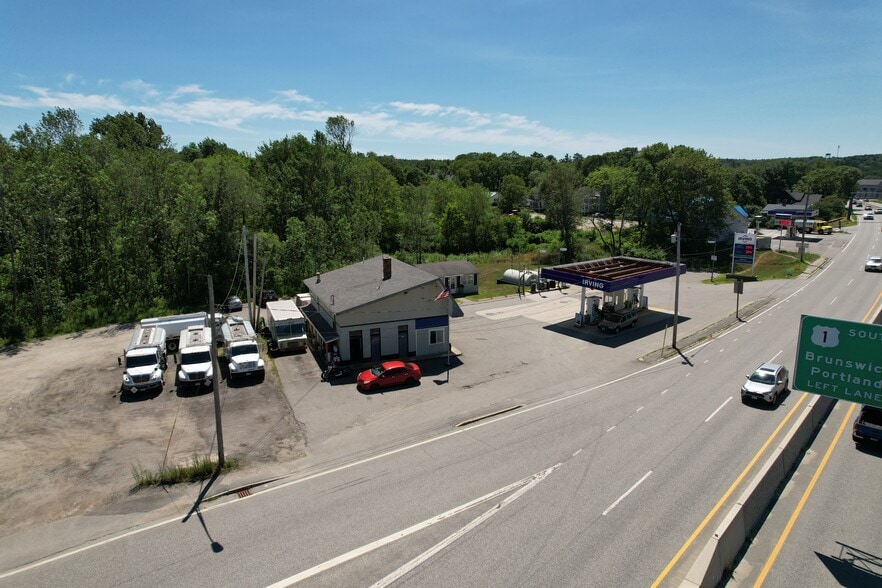Primary Photo Of 82 Leeman Hwy, Bath Service Station For Sale