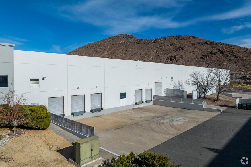 More Photos Of 8770 Technology Way, Reno Distribution For Lease