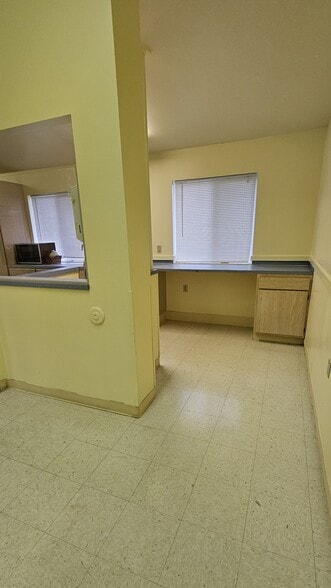 More Photos Of 31 Colwell St, Port Hadlock Medical For Lease