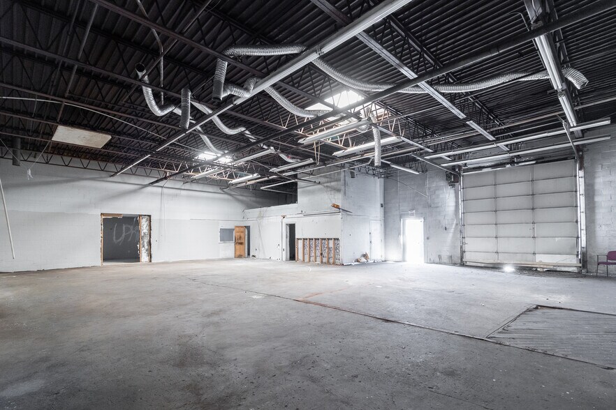 More Photos Of 487 Allens, Providence Land For Lease