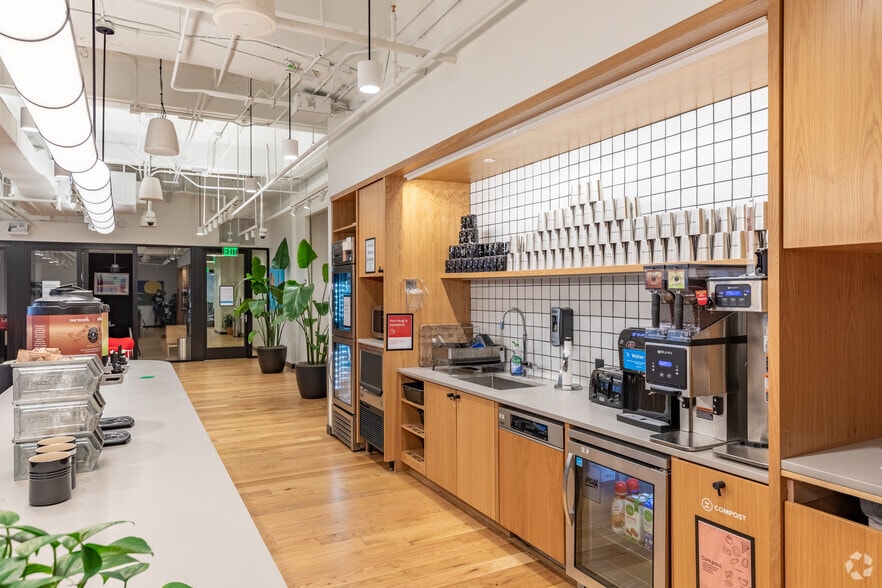 More Photos Of 3280 Peachtree Rd NE, Atlanta Office For Lease