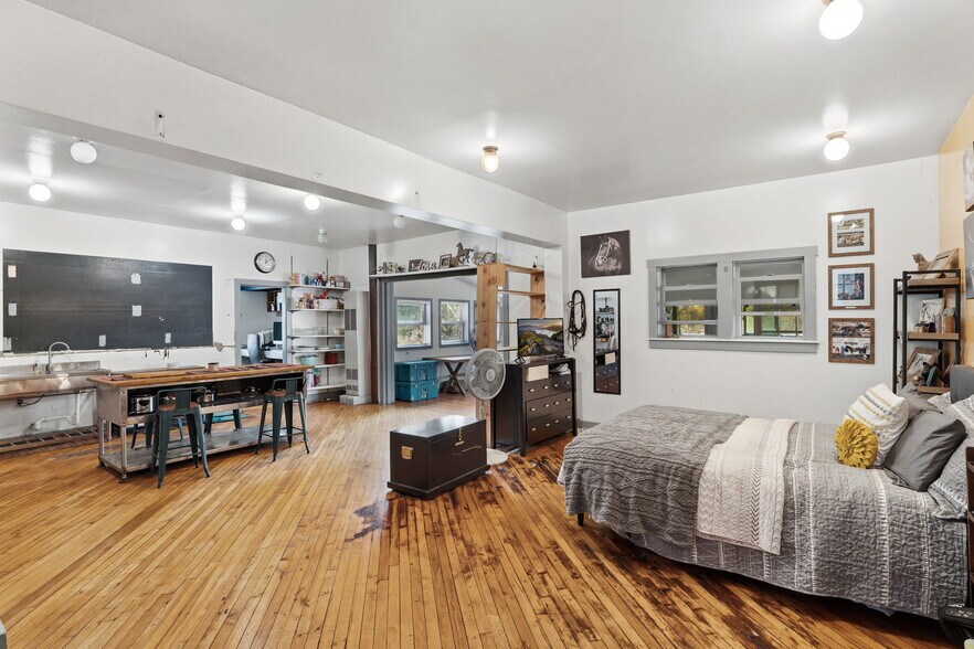 More Photos Of 125 Cayuga Street Ext, Trumansburg Warehouse For Sale