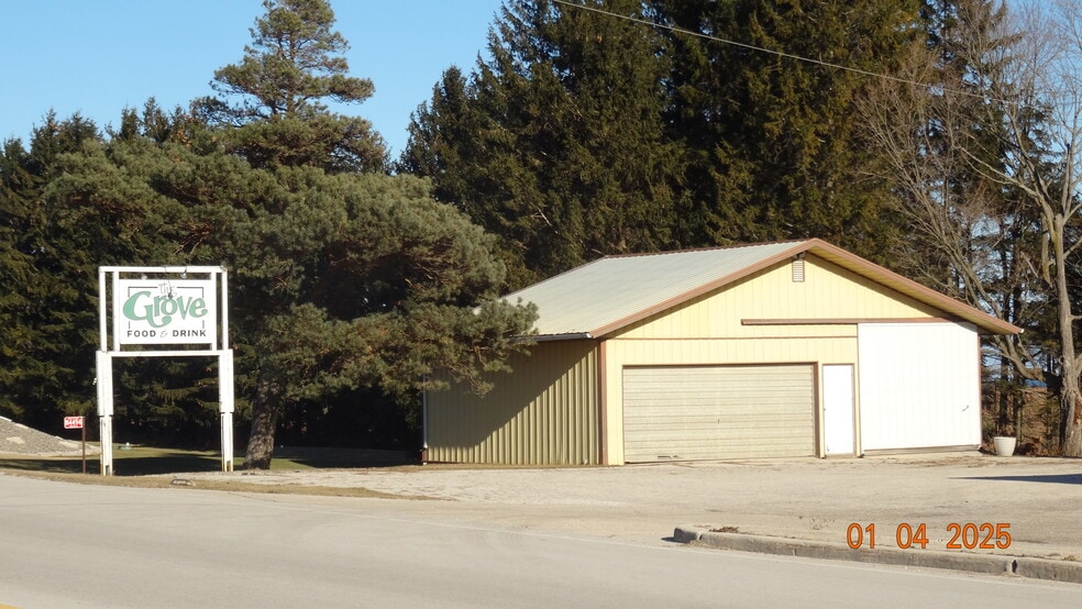 More Photos Of N4494 State Highway 42, Kewaunee Restaurant For Sale