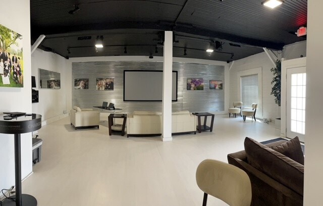 More Photos Of 46-50 S 1st St, Miamisburg Storefront Retail Office For Sale