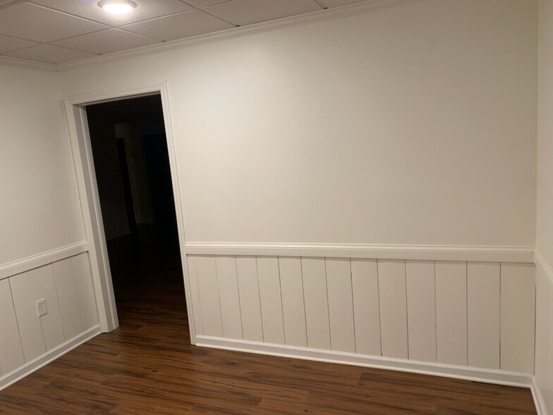 More Photos Of 1338 Timberlane Rd, Tallahassee Office For Lease