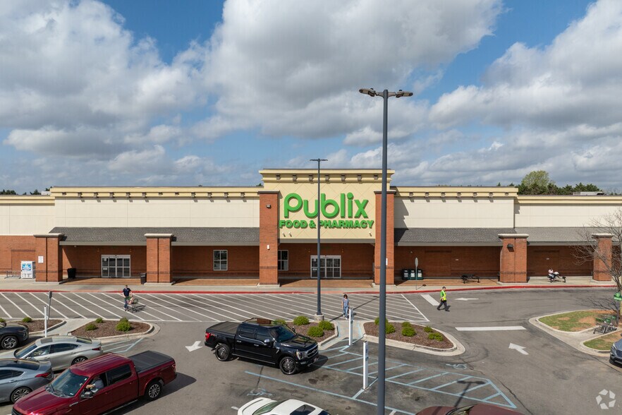 More Photos Of 12070 County Line Rd, Madison Unknown For Lease