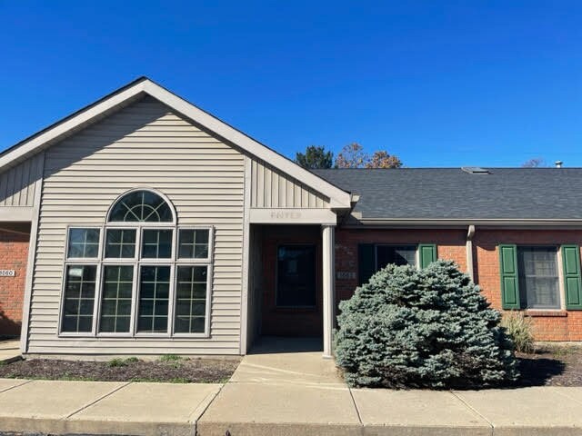 More Photos Of 1060-1066 Summit Dr, Middletown Medical For Sale