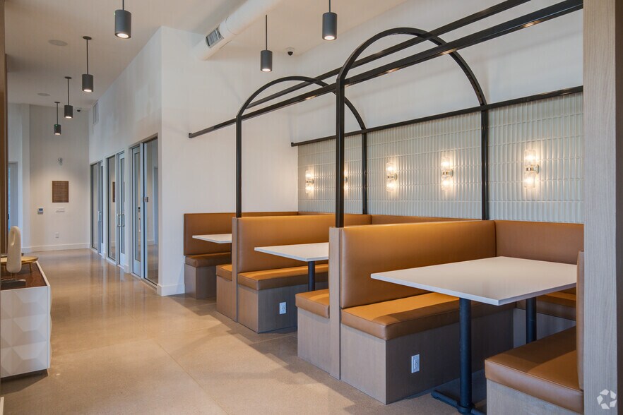 More Photos Of 6601 E McDowell Rd, Scottsdale Apartments For Lease