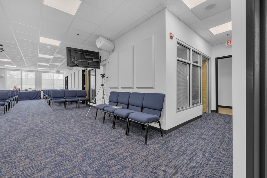 More Photos Of 459 Herndon Pky, Herndon Medical For Sale