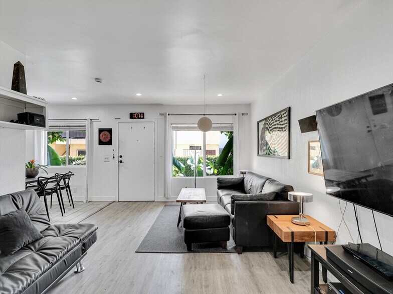More Photos Of 1145 N Hoover St, Los Angeles Multifamily For Sale