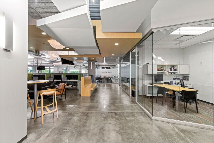 More Photos Of 4931 N 300 W, Provo Office For Lease