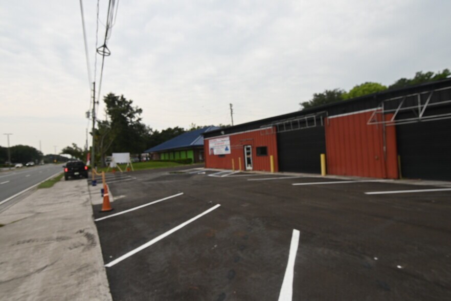 More Photos Of 644 Maguire Rd, Ocoee Auto Dealership For Lease
