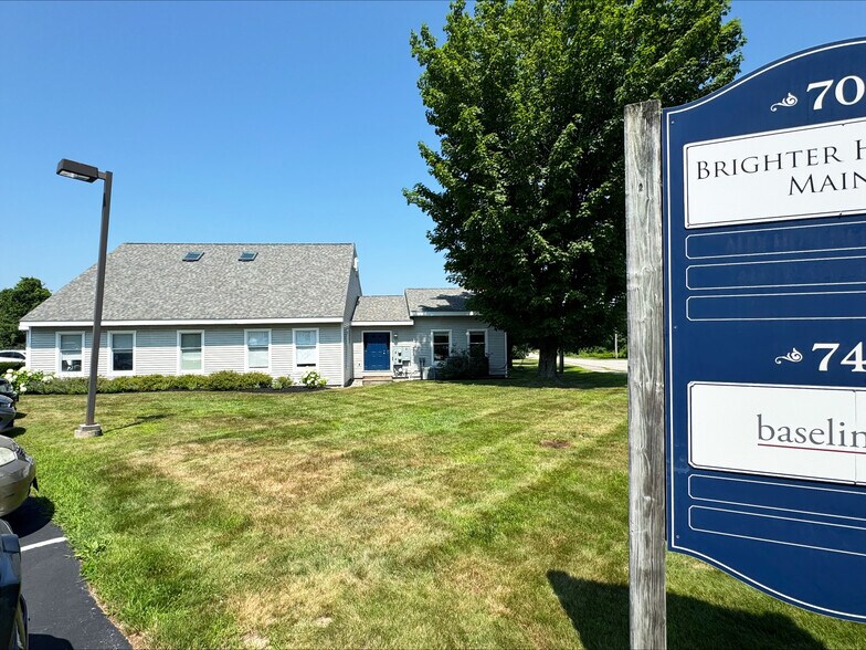 More Photos Of 74 Bayview St, Yarmouth Office For Lease