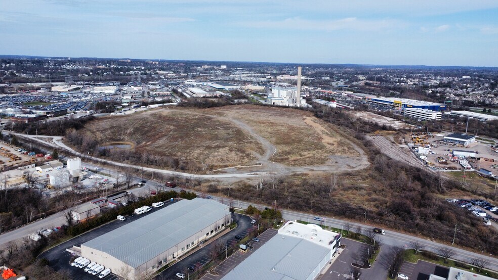 More Photos Of Montgomery County Conshohocken Road, Conshohocken Land For Sale