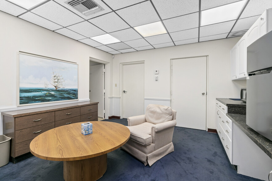 More Photos Of 13042 Tarpon Springs Rd, Odessa Religious Facility For Sale