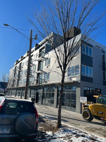 More Photos Of 2944 17th Ave S, Minneapolis Storefront Retail Office For Lease