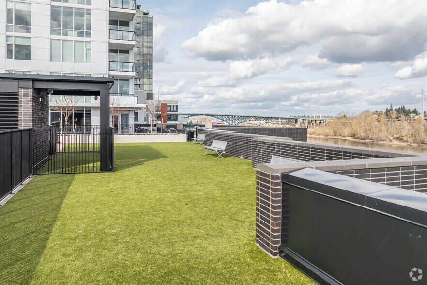 More Photos Of 3820 S River Pky, Portland Apartments For Lease