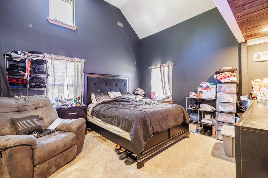 More Photos Of 5692 Pittsford Palmyra Rd, Pittsford Office Residential For Sale