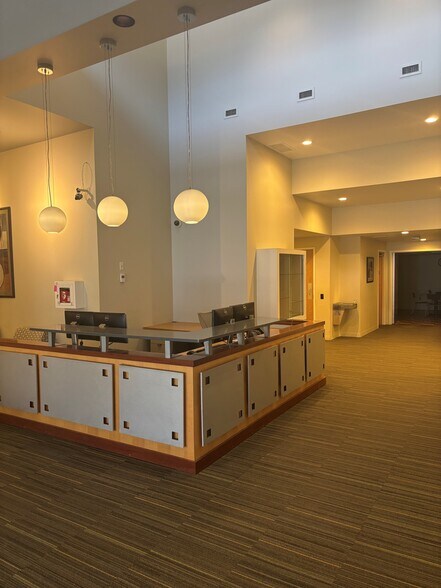 More Photos Of 2000 Bluffs Dr, Lawrence Office For Lease