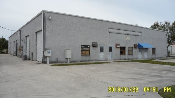More Photos Of 3081 SE Dominica Ter, Stuart Manufacturing For Lease