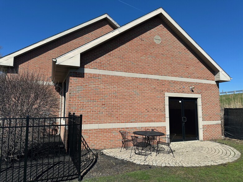 More Photos Of 2765 Kenmore Ave, Tonawanda Industrial For Lease