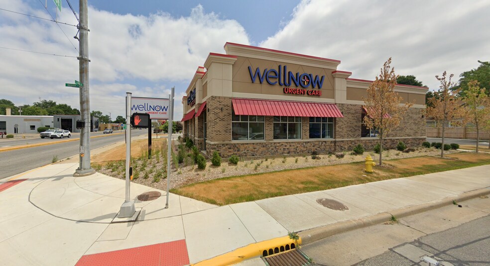 More Photos Of 924 W Pike St, Goshen Medical For Lease