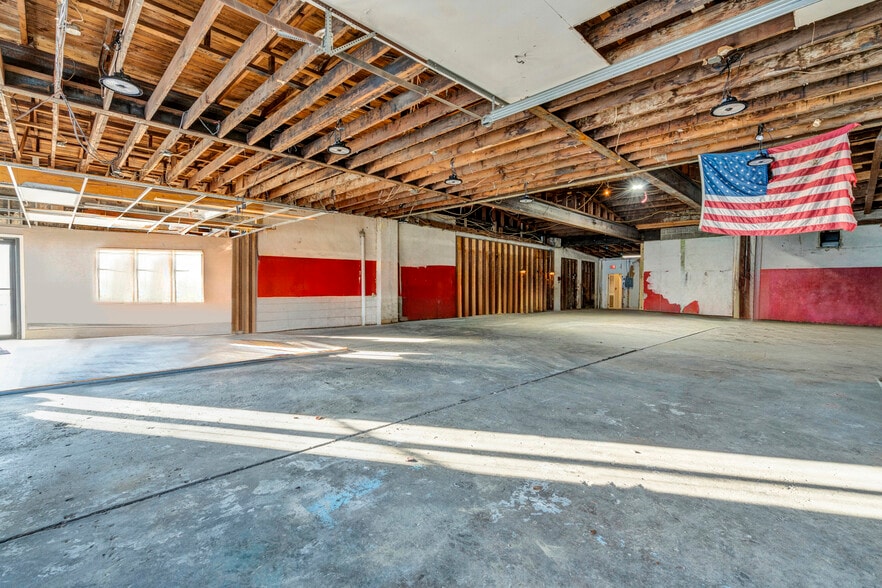 More Photos Of 57 Schuylkill Ave, Pottstown Warehouse For Sale