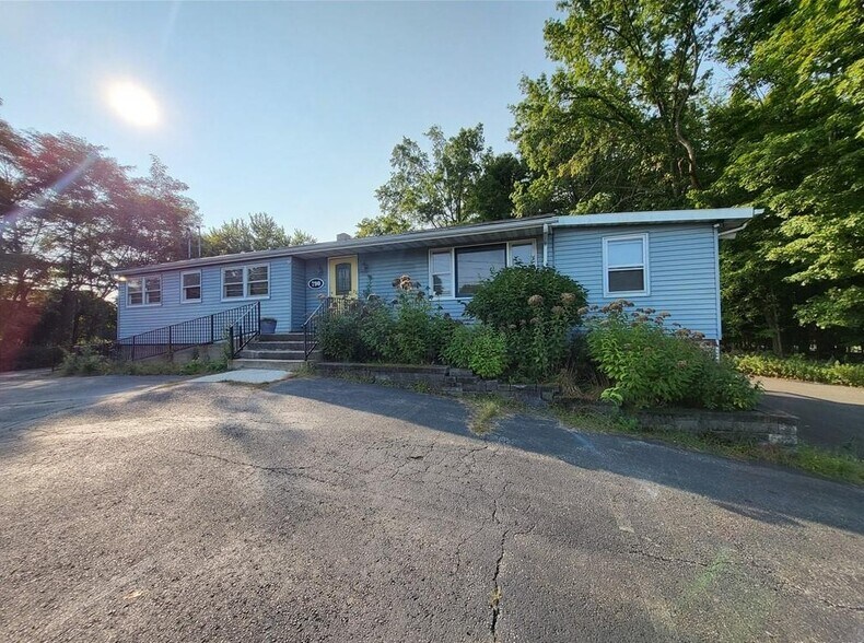 More Photos Of 790 E Route 211, Middletown Office For Lease