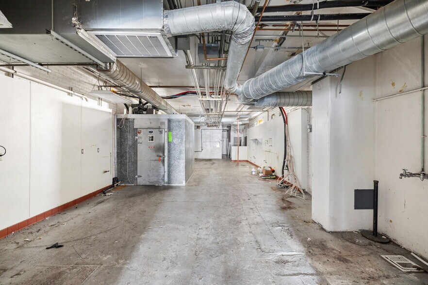 More Photos Of 112 Pacific St, Roseville Apartments For Lease