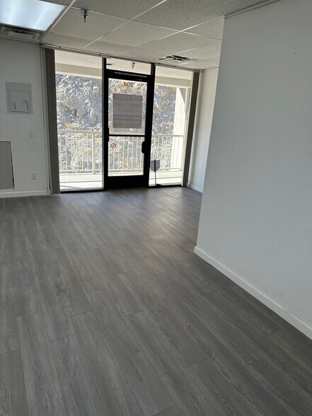 More Photos Of 72171 Highway 111, Palm Desert Storefront Retail Office For Sale