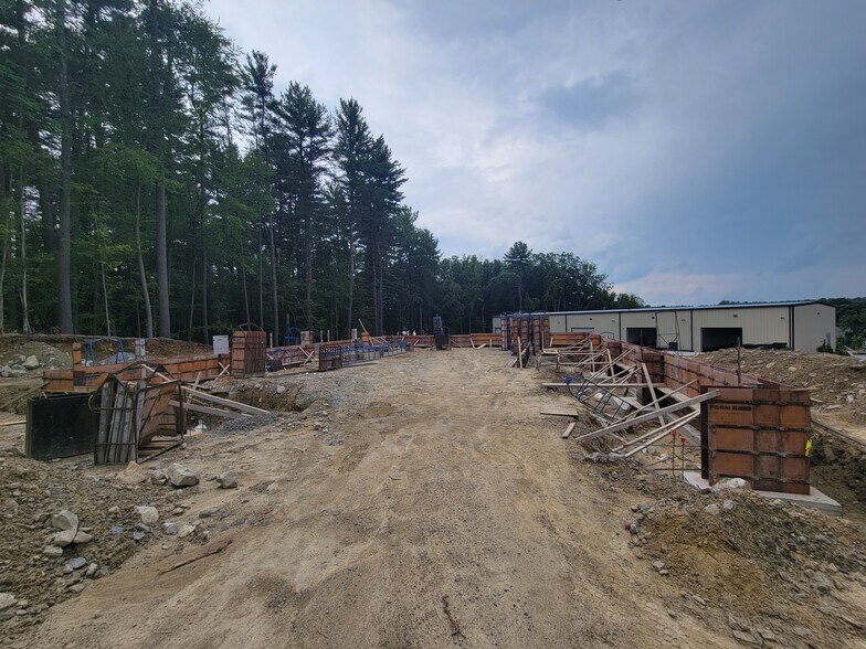 More Photos Of 50 Old Tyng Rd, Tyngsborough Warehouse For Sale