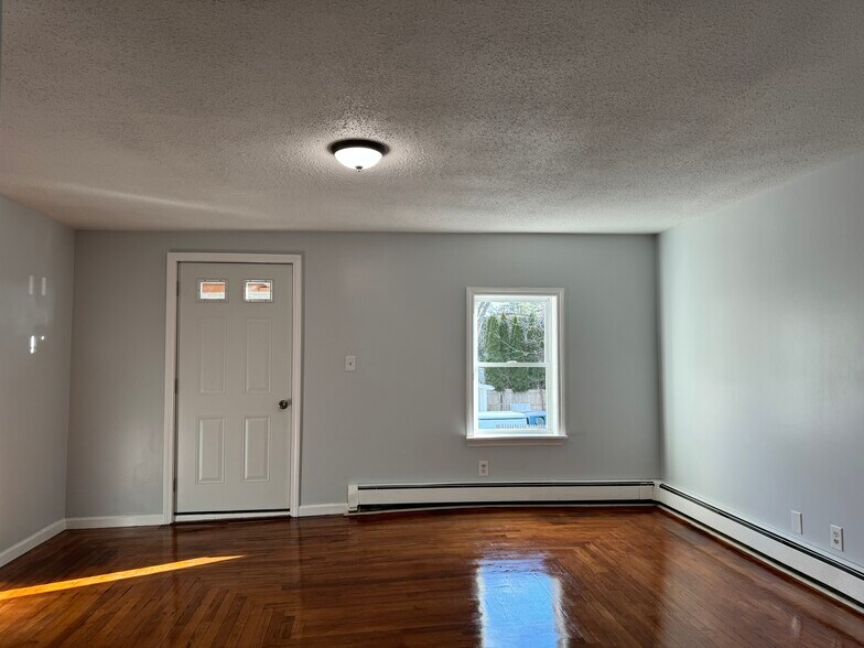 More Photos Of 167 Slater Ave, Jewett City Storefront Retail Office For Sale