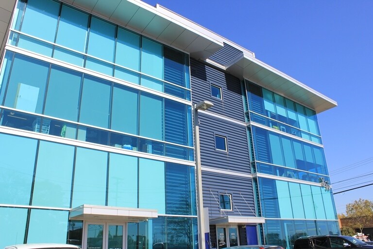 More Photos Of 855 Grandview Ave, Columbus Research And Development For Lease