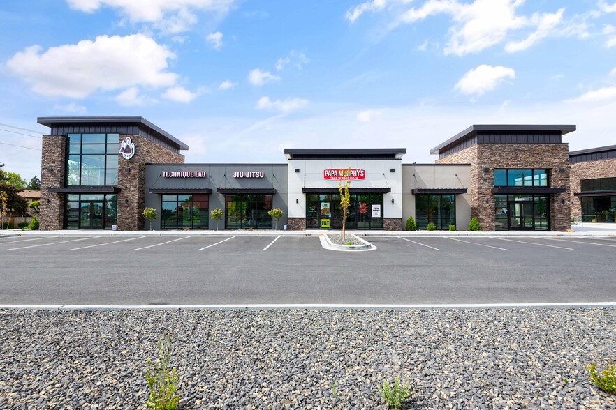 Primary Photo Of 1567 Bombing Range Rd, West Richland General Retail For Lease