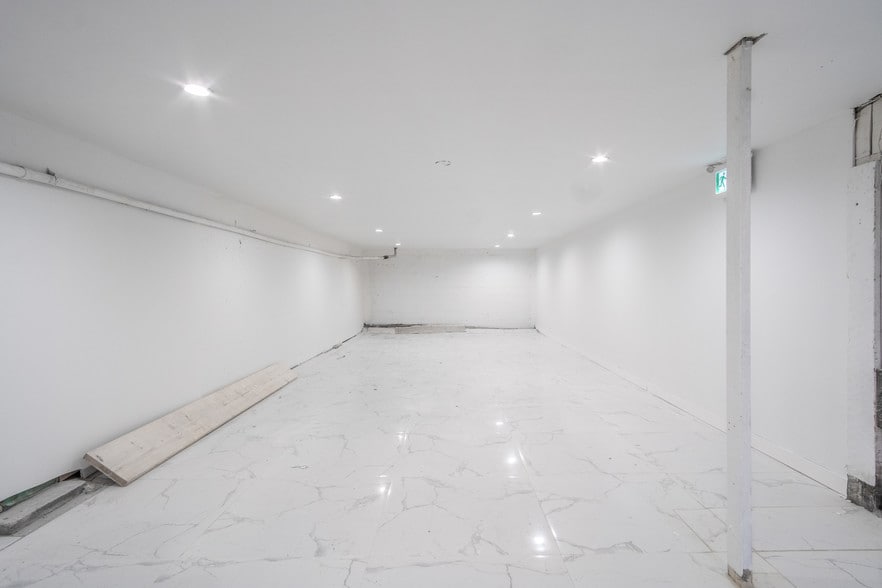 More Photos Of 4739-4743 Hastings St, Burnaby General Retail For Lease