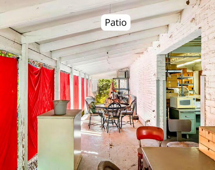 More Photos Of 2152 Sacramento St, Los Angeles Warehouse For Lease