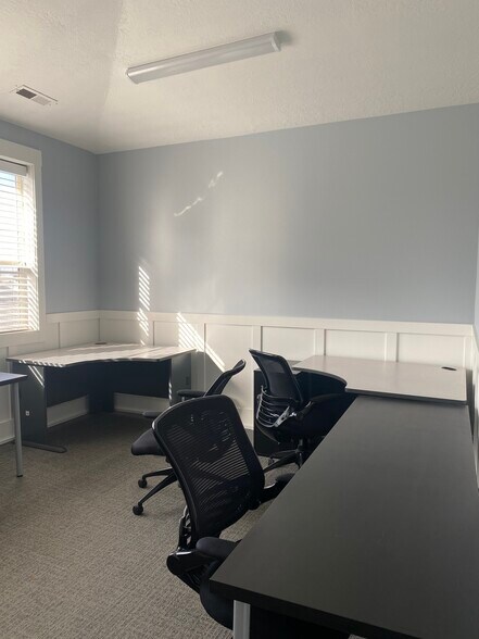 More Photos Of 9571 S 700 E, Sandy Office For Lease