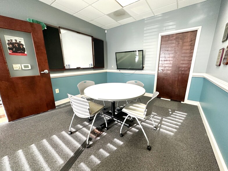 More Photos Of 8321 Bandford Way, Raleigh Office For Sale