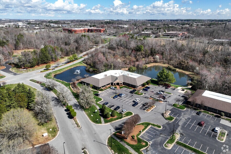 More Photos Of 4196 Mendenhall Oaks Pky, High Point Medical For Lease