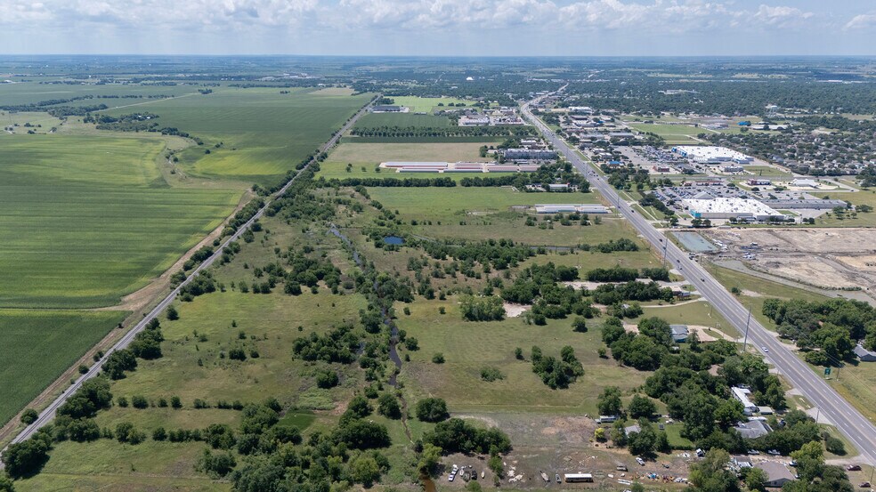 More Photos Of 4302 N Main St, Taylor Land For Sale