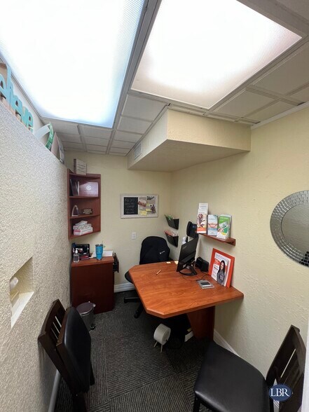 More Photos Of 2211 Sarno Rd, Melbourne Medical For Lease