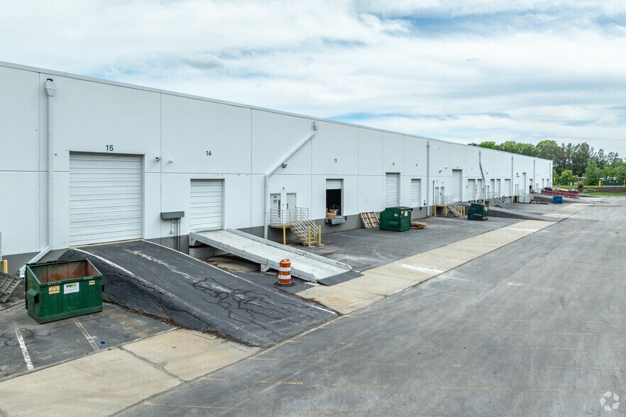 More Photos Of 12011 Guilford Rd, Annapolis Junction Industrial For Lease