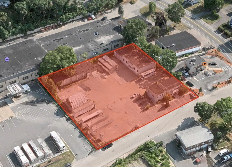 Primary Photo Of 15 Rocsam Park Rd, Braintree Office For Lease