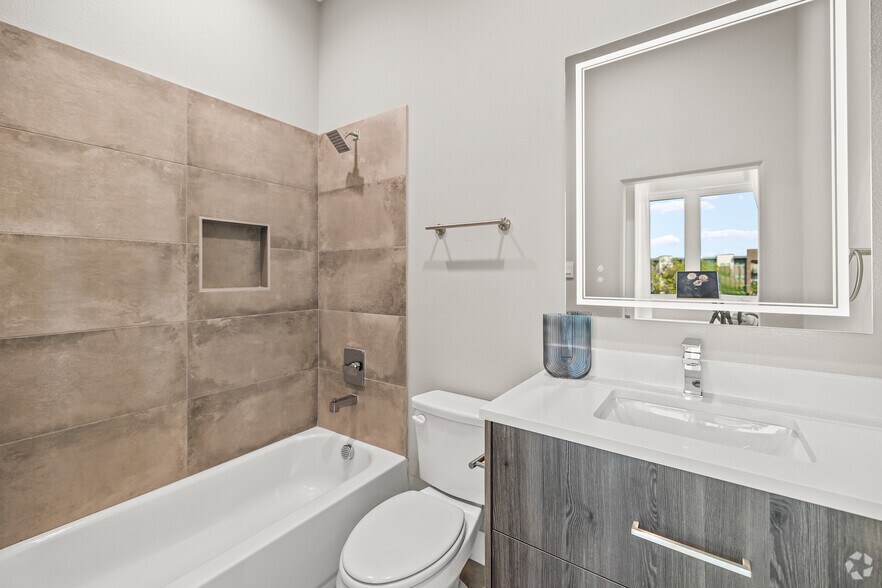 More Photos Of 123 Merritt St, Fort Worth Apartments For Sale