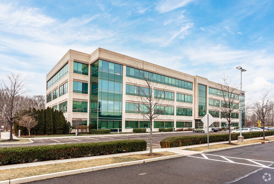 More Photos Of 100 Princeton South Corporate Ctr, Ewing Unknown For Lease