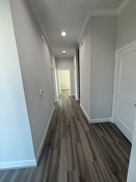 More Photos Of 1630 W Prosper Trl, Prosper Unknown For Lease