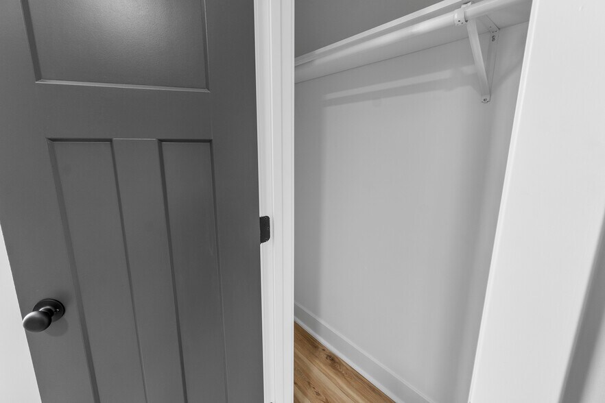 More Photos Of 530 E Burnett Ave, Louisville Multifamily For Sale