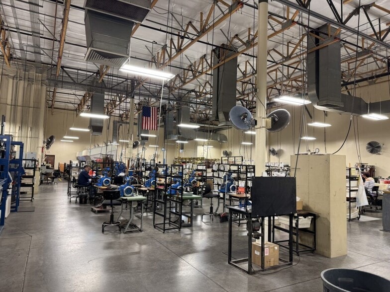 More Photos Of 2019 W Quail Ave, Phoenix Warehouse For Sale